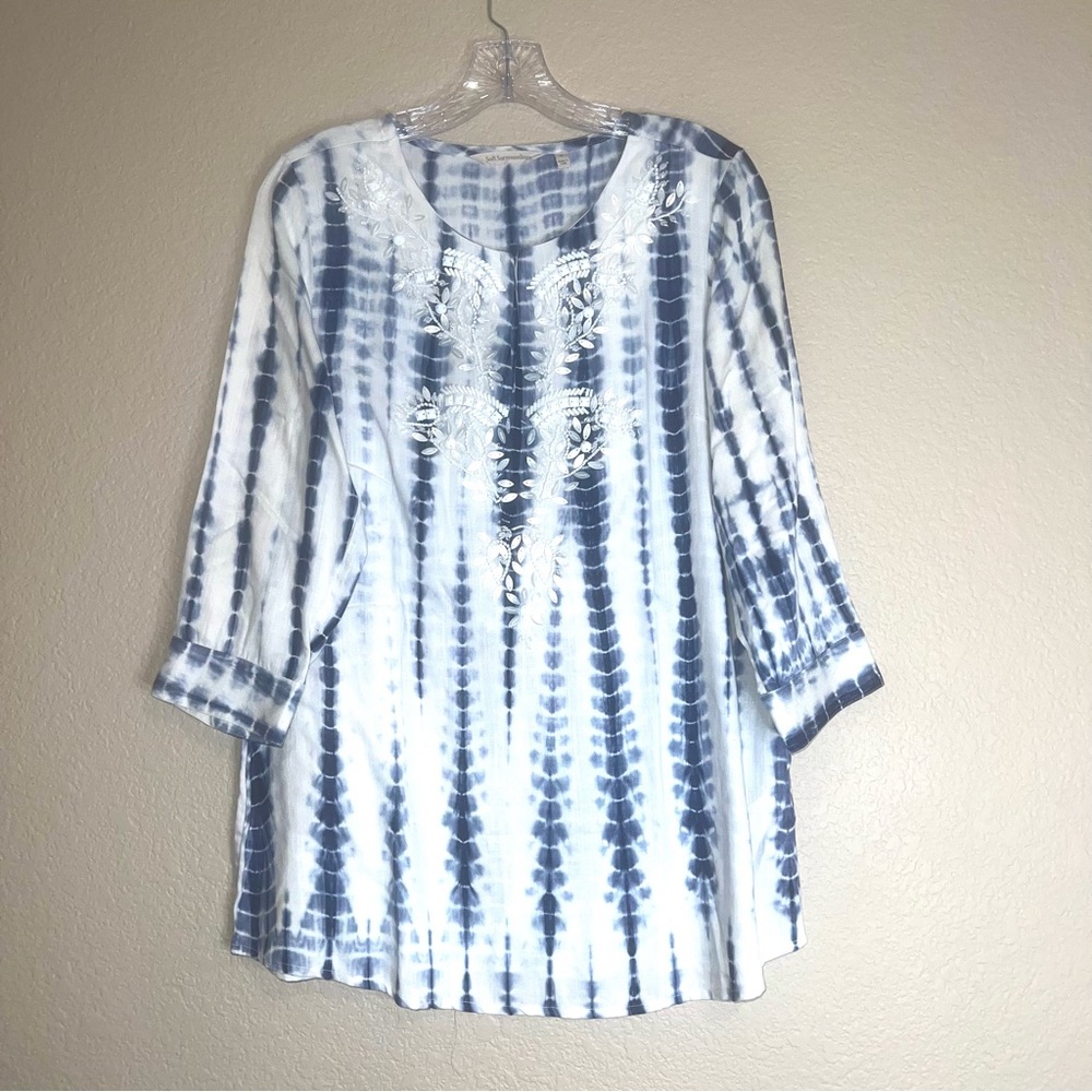 Soft Surroundings Blue White Tie-Dye Beaded Tunic Sz M